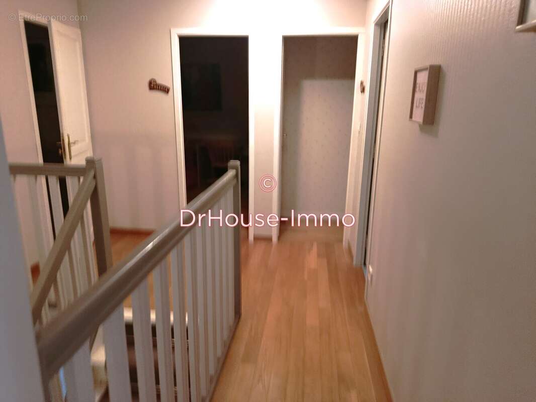 Maison à CARRIERES-SUR-SEINE