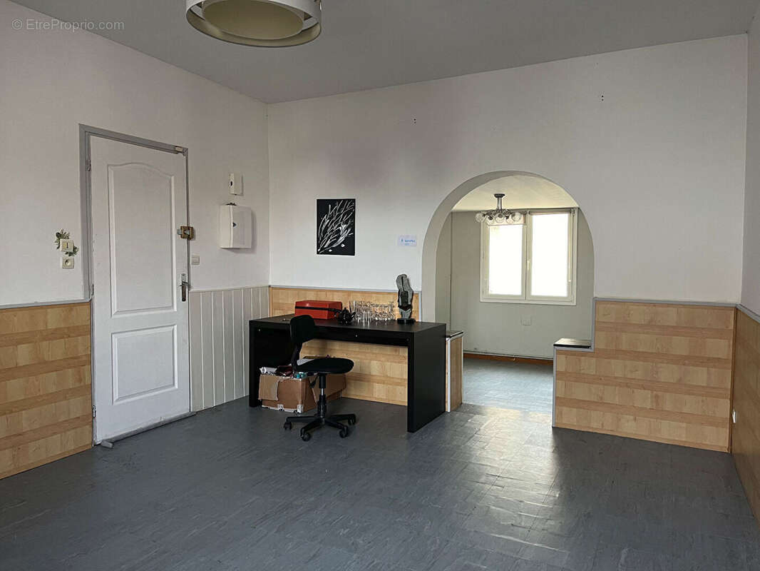 Maison à CHATELLERAULT