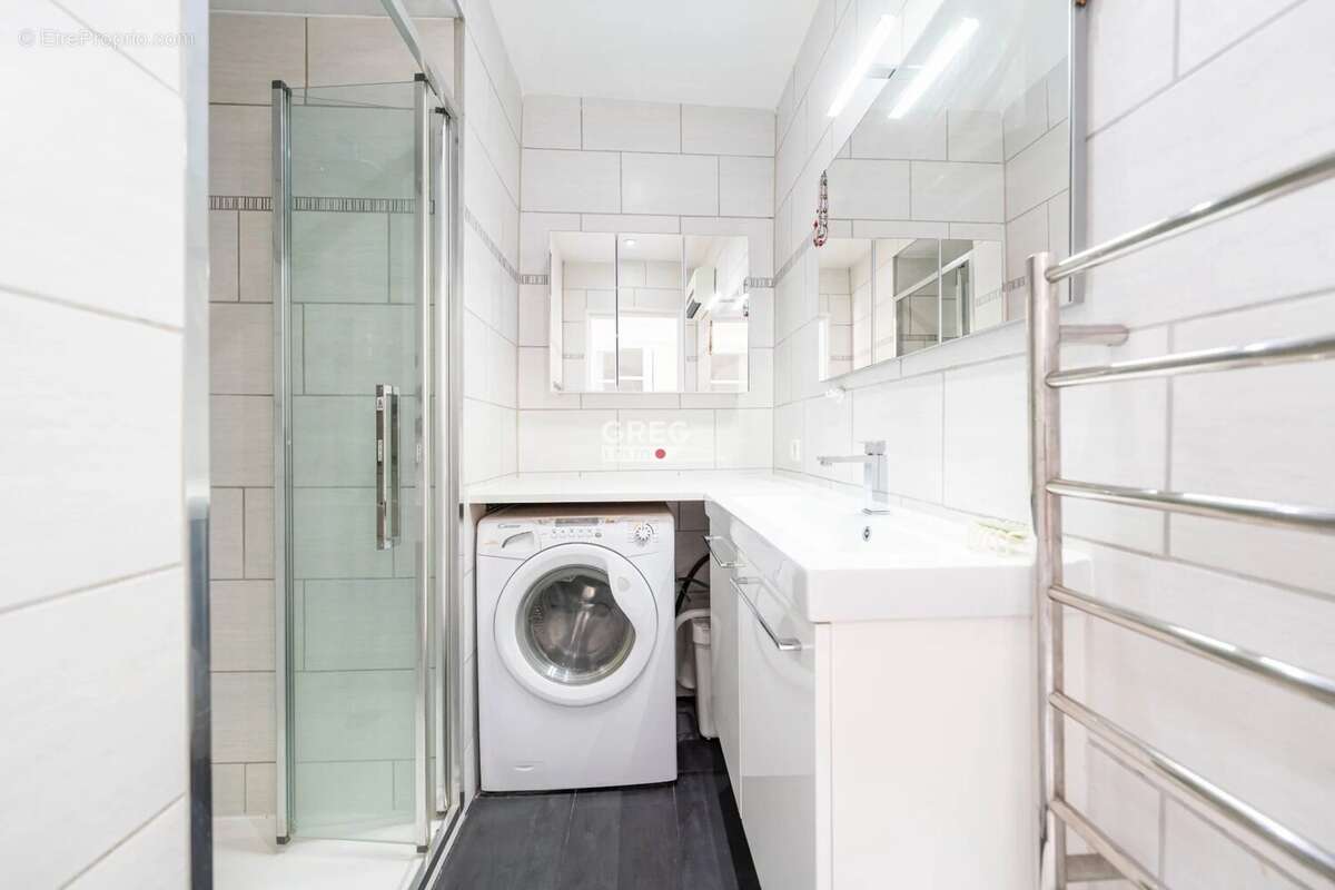 Appartement à VILLENEUVE-LOUBET