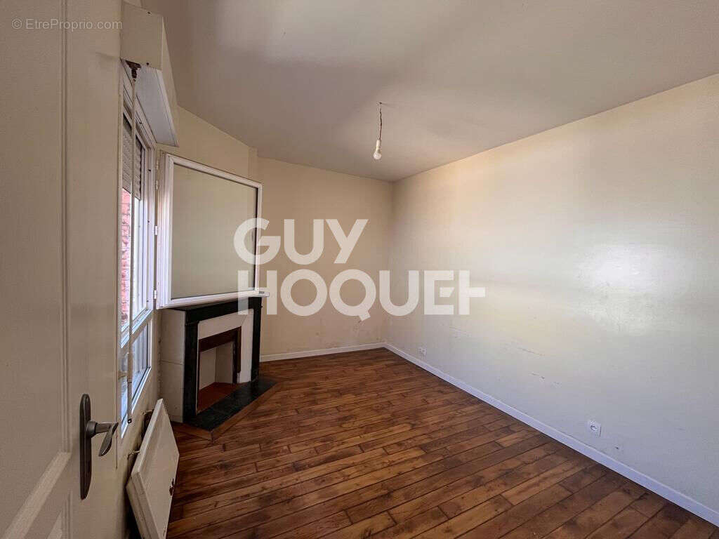 Appartement à AUBERVILLIERS