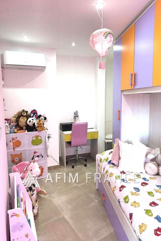 Appartement à ROQUEBRUNE-CAP-MARTIN