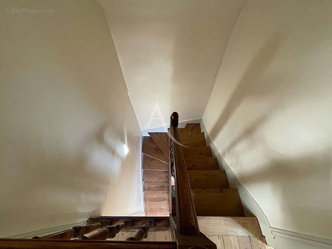 Maison à MONDEVILLE