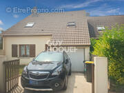 Maison à TOURNAN-EN-BRIE