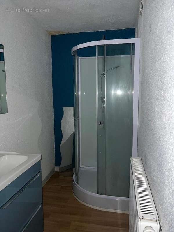   - Appartement à NEUVY