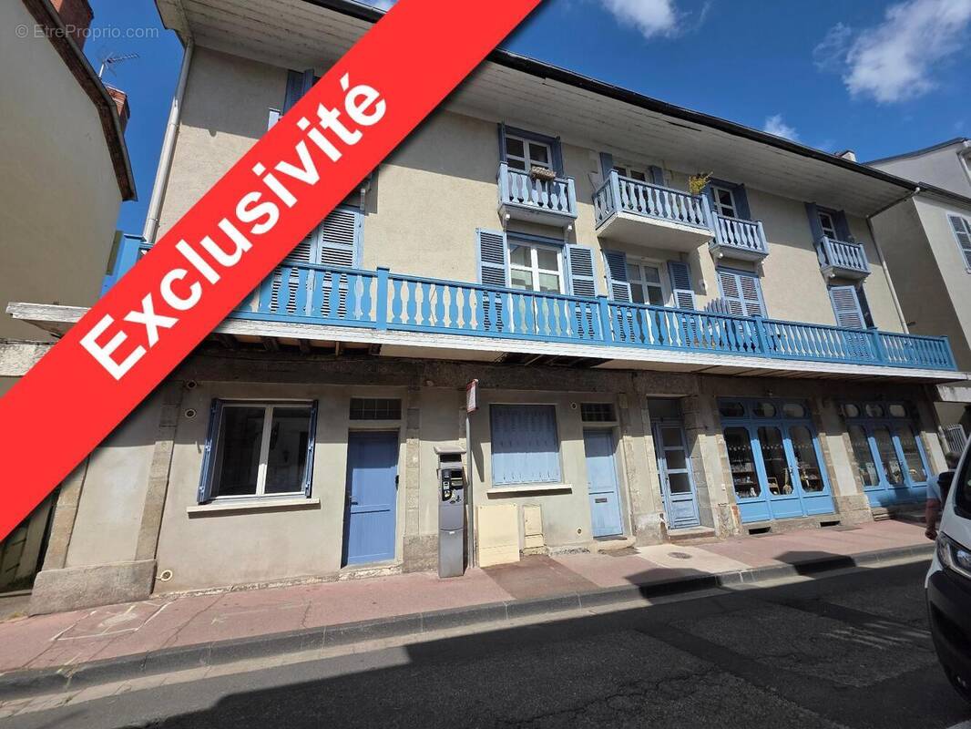   - Appartement à NEUVY