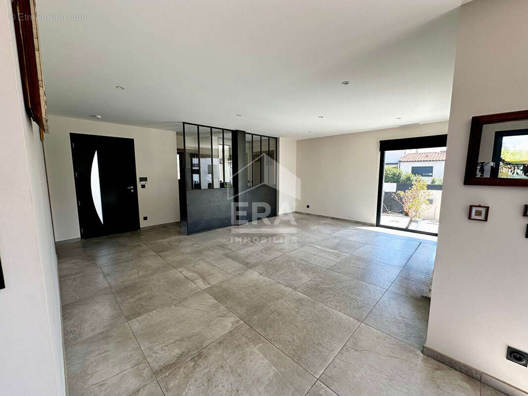 Maison à VILLELONGUE-DE-LA-SALANQUE