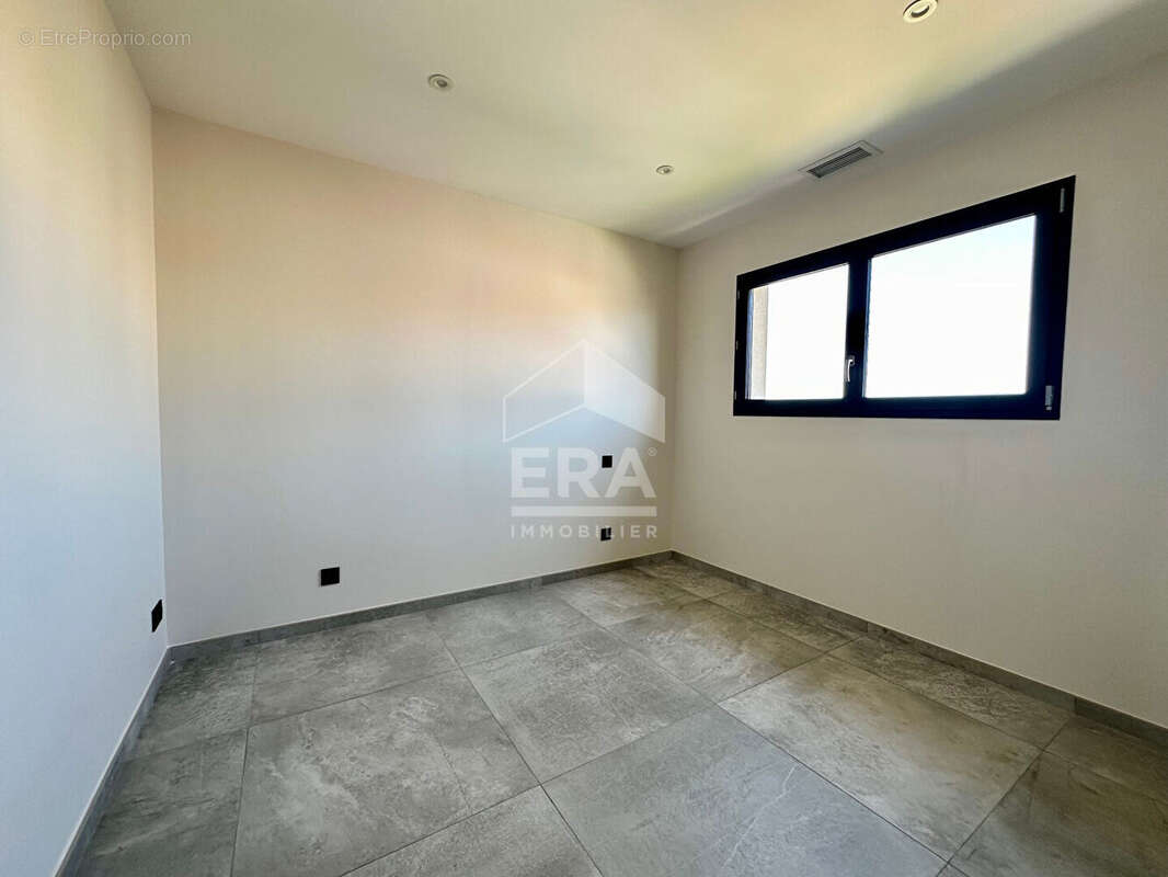 Maison à VILLELONGUE-DE-LA-SALANQUE