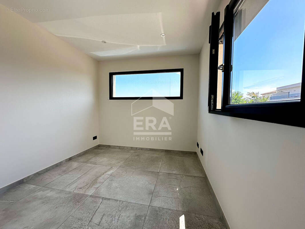 Maison à VILLELONGUE-DE-LA-SALANQUE