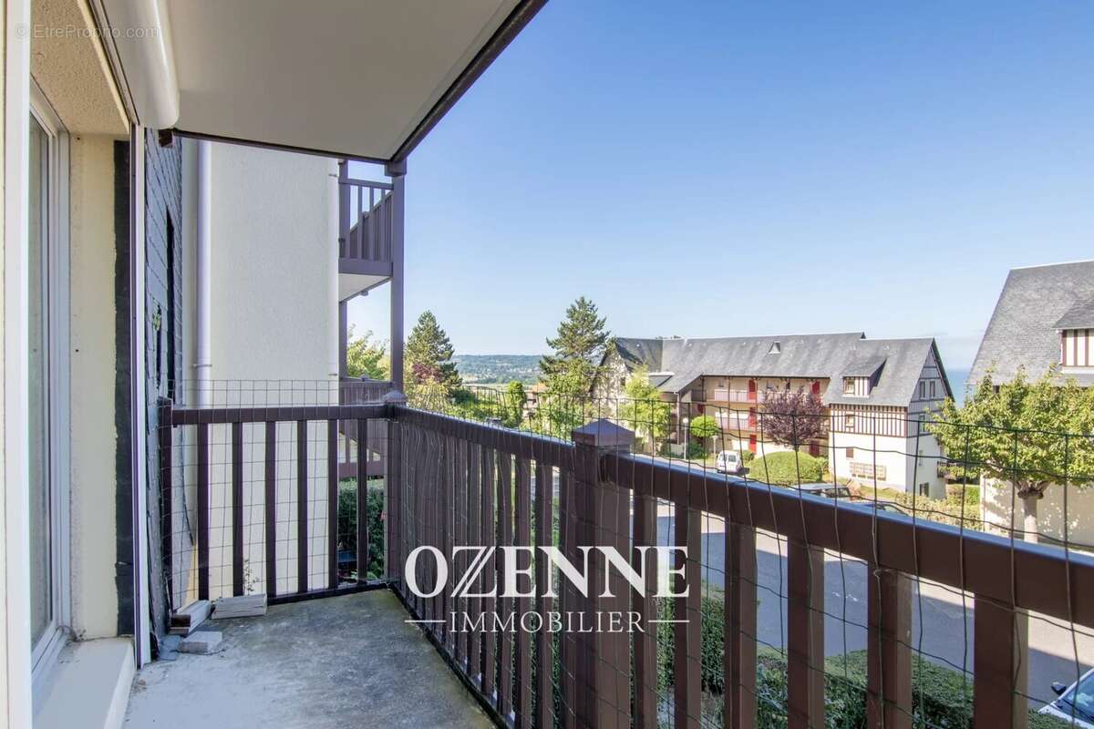 Appartement à BENERVILLE-SUR-MER