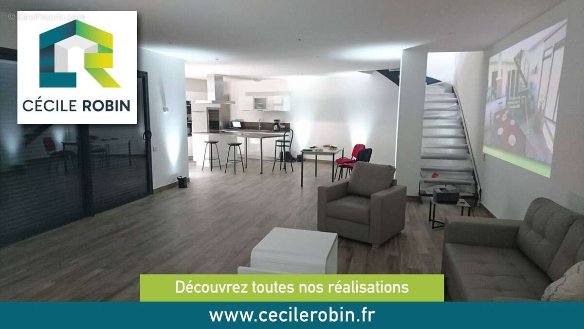 Terrain à ESTIVAREILLES