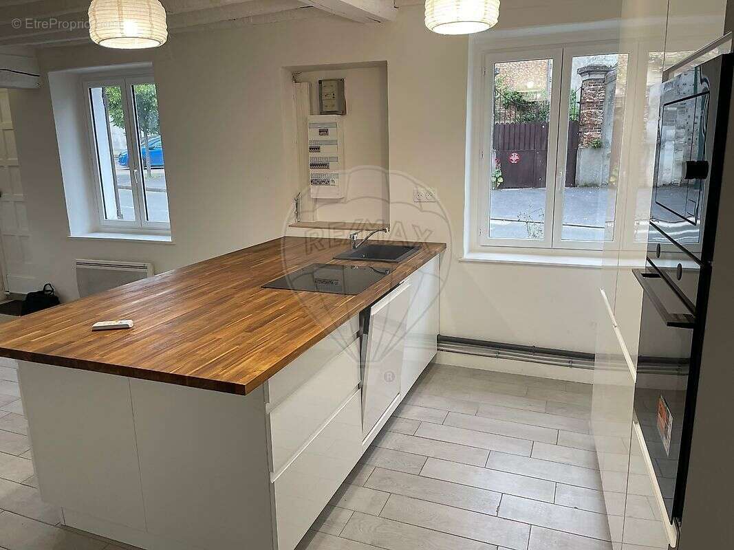 Maison à GRISY-LES-PLATRES