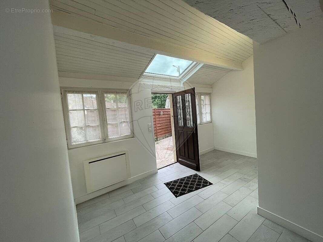 Maison à GRISY-LES-PLATRES