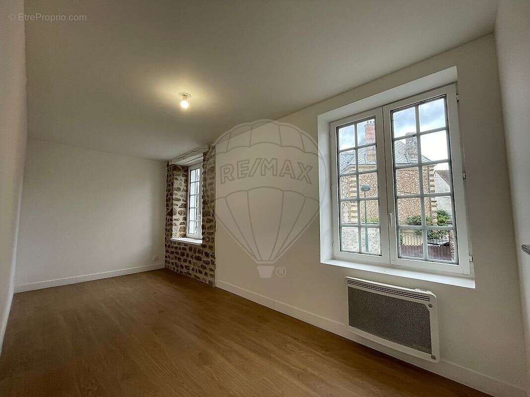 Maison à GRISY-LES-PLATRES