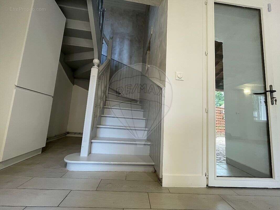 Maison à GRISY-LES-PLATRES