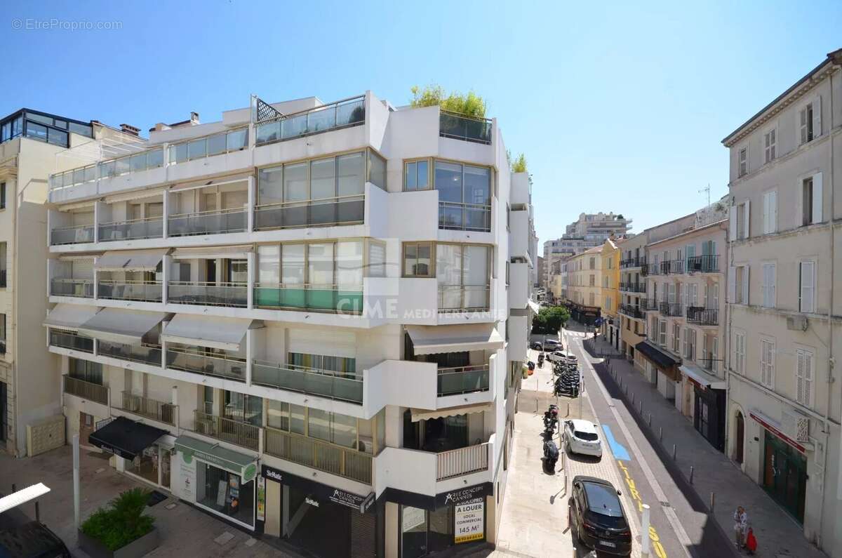 Appartement à CANNES
