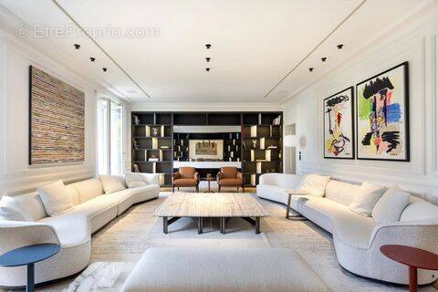 Appartement à PARIS-6E