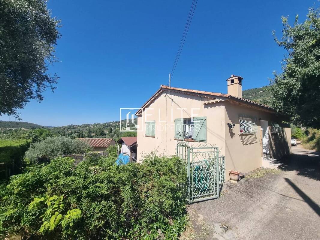 Maison à PEYMEINADE