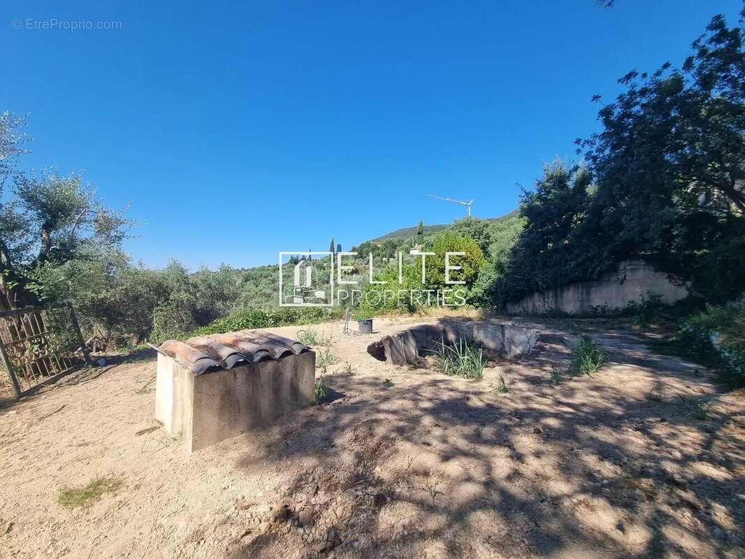 Maison à PEYMEINADE