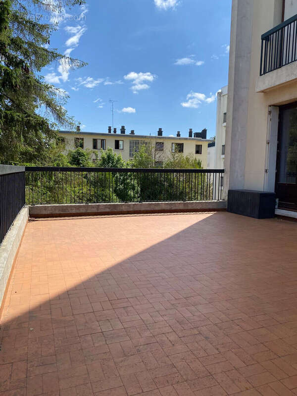 Appartement à FONTENAY-AUX-ROSES