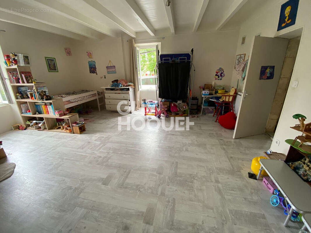 Maison à FONTENAY-LE-COMTE