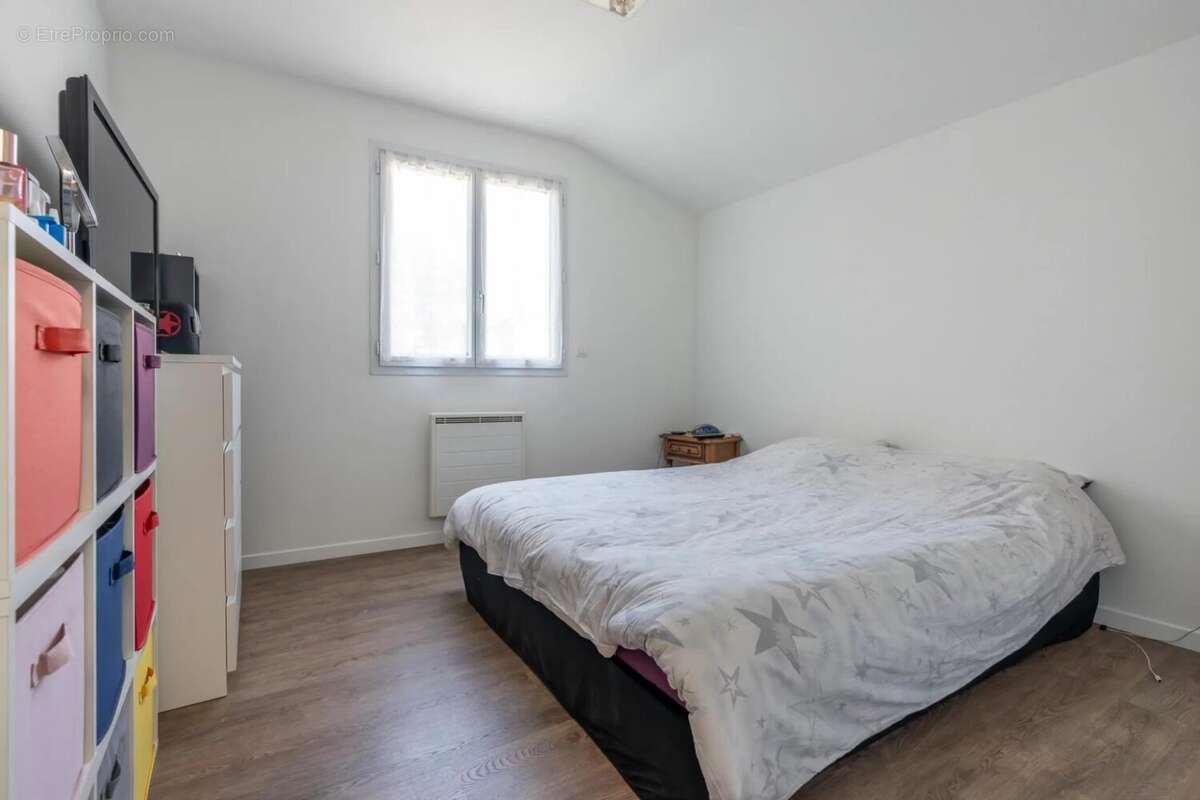 Maison à LE PERREUX-SUR-MARNE