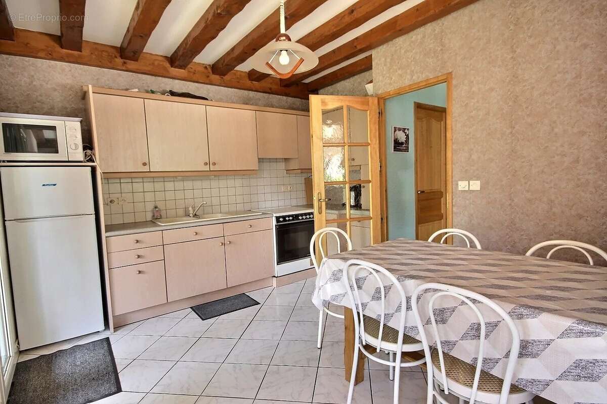 Maison à LA CHAPELLE-EN-VERCORS