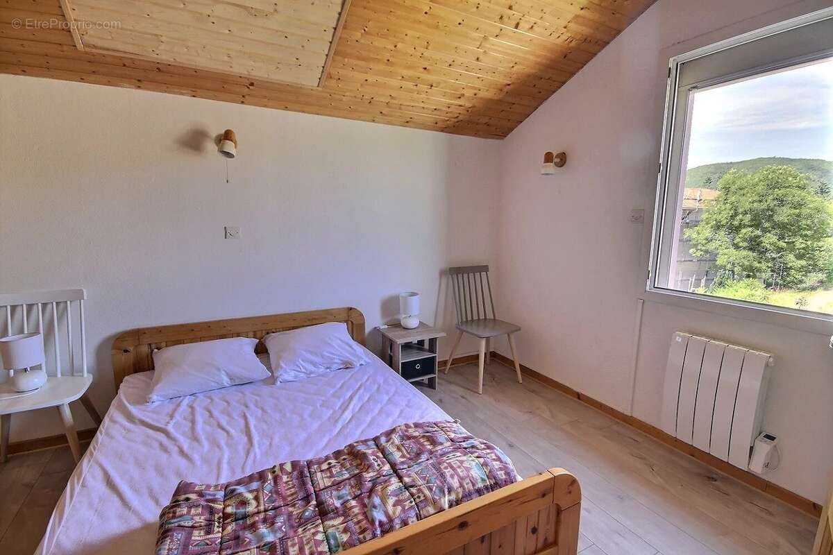 Maison à LA CHAPELLE-EN-VERCORS