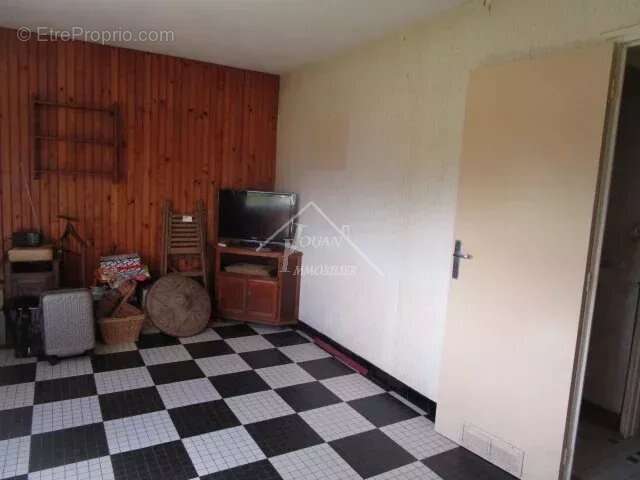 Maison à VARENNES-SUR-ALLIER