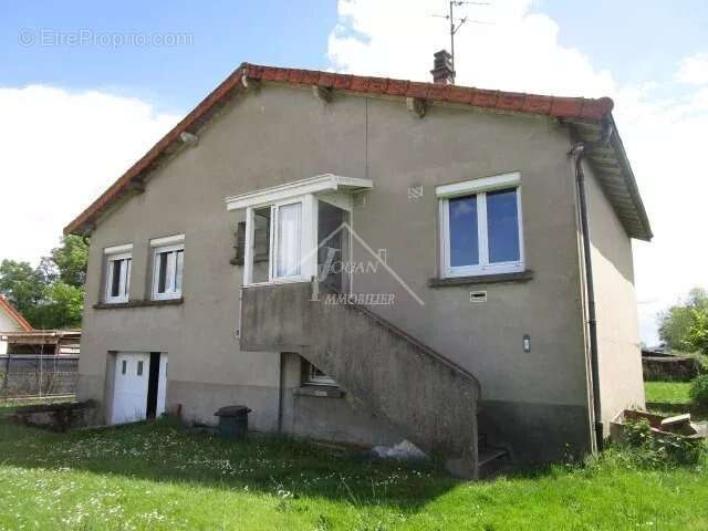 Maison à VARENNES-SUR-ALLIER