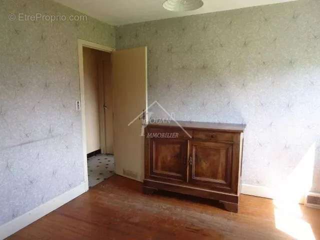 Maison à VARENNES-SUR-ALLIER