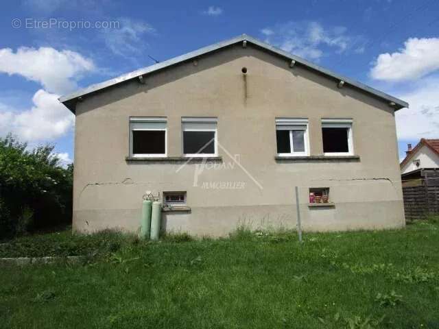 Maison à VARENNES-SUR-ALLIER