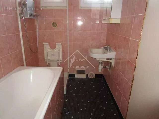 Maison à VARENNES-SUR-ALLIER