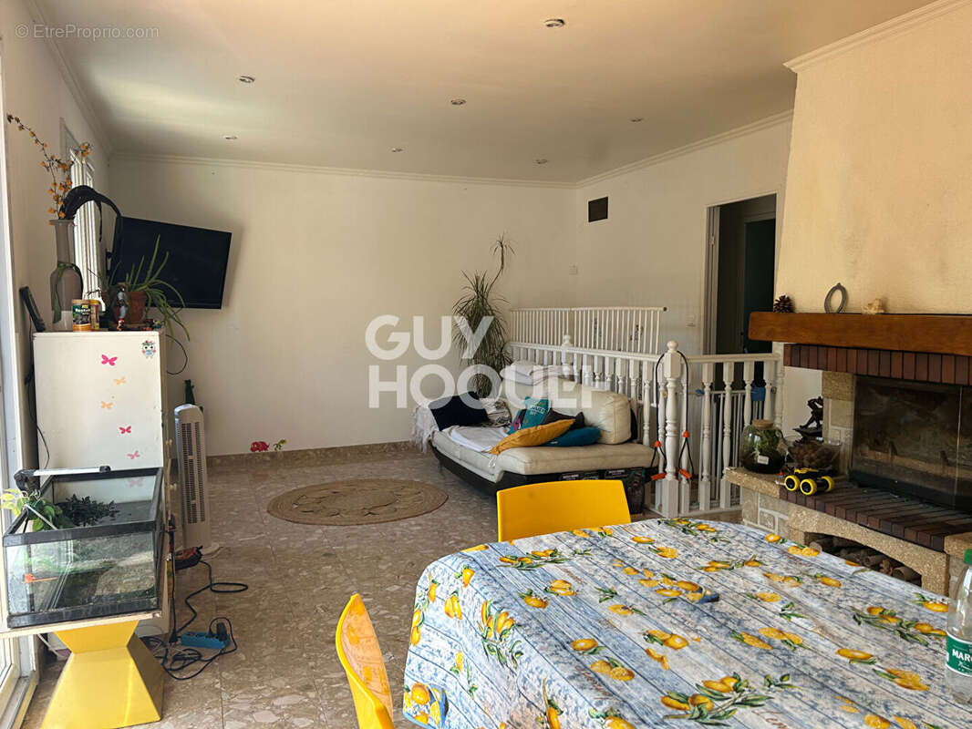 Maison à CHALAUTRE-LA-PETITE