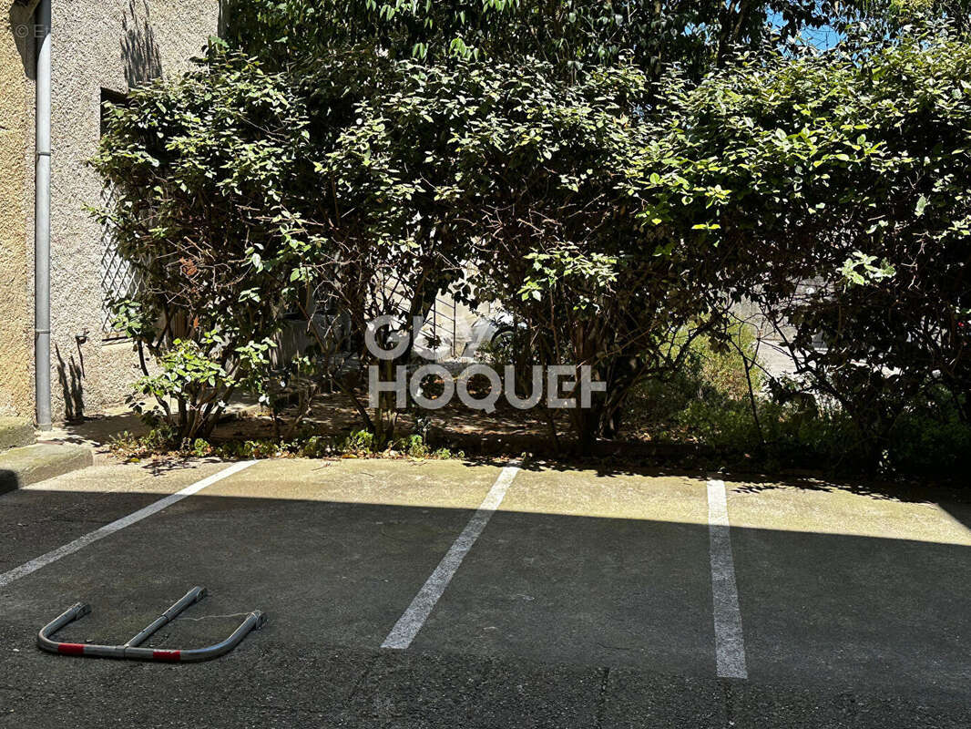 Commerce à CARCASSONNE