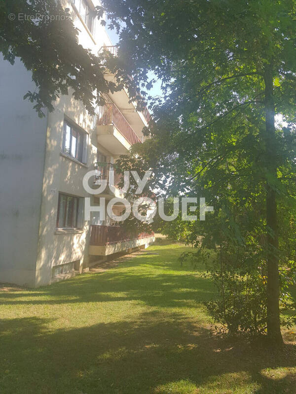 Appartement à LIVRY-GARGAN