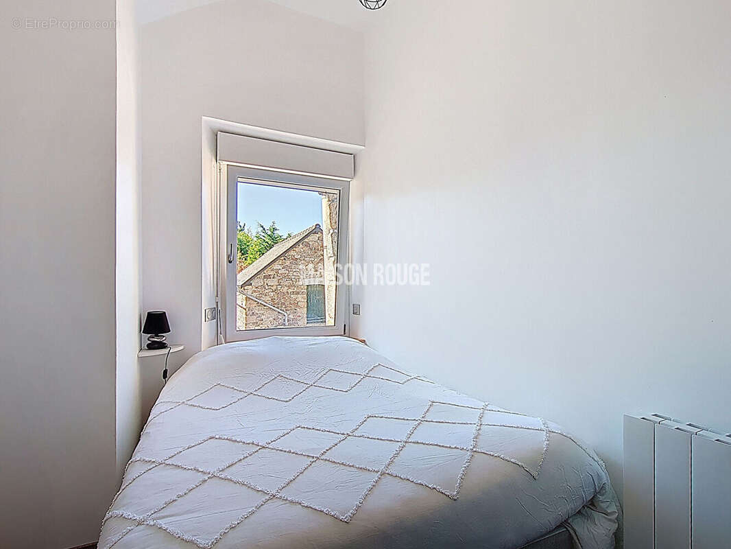 Maison à DOL-DE-BRETAGNE