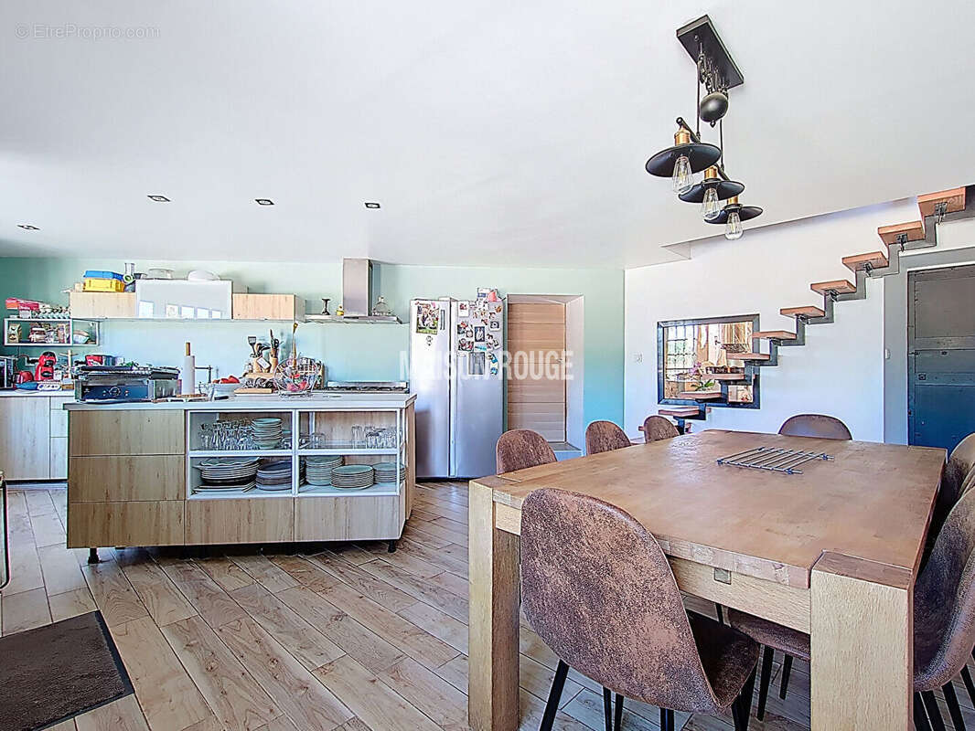 Maison à DOL-DE-BRETAGNE