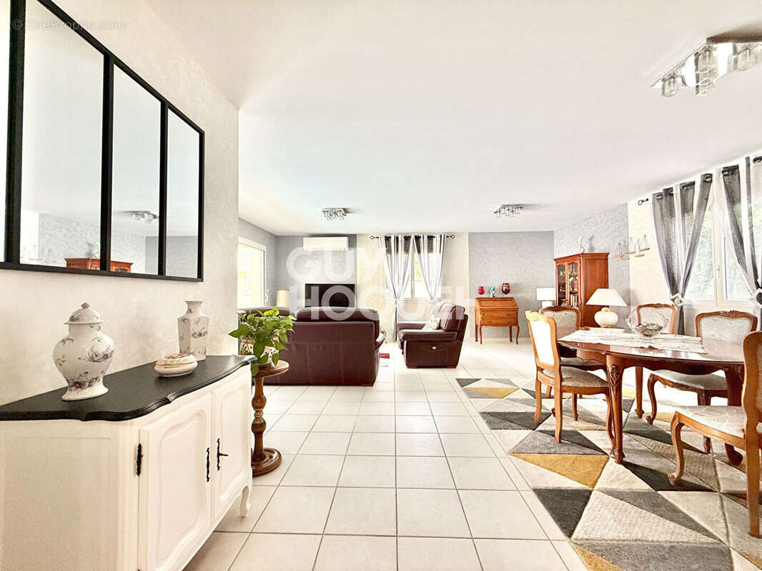 Maison à GUJAN-MESTRAS