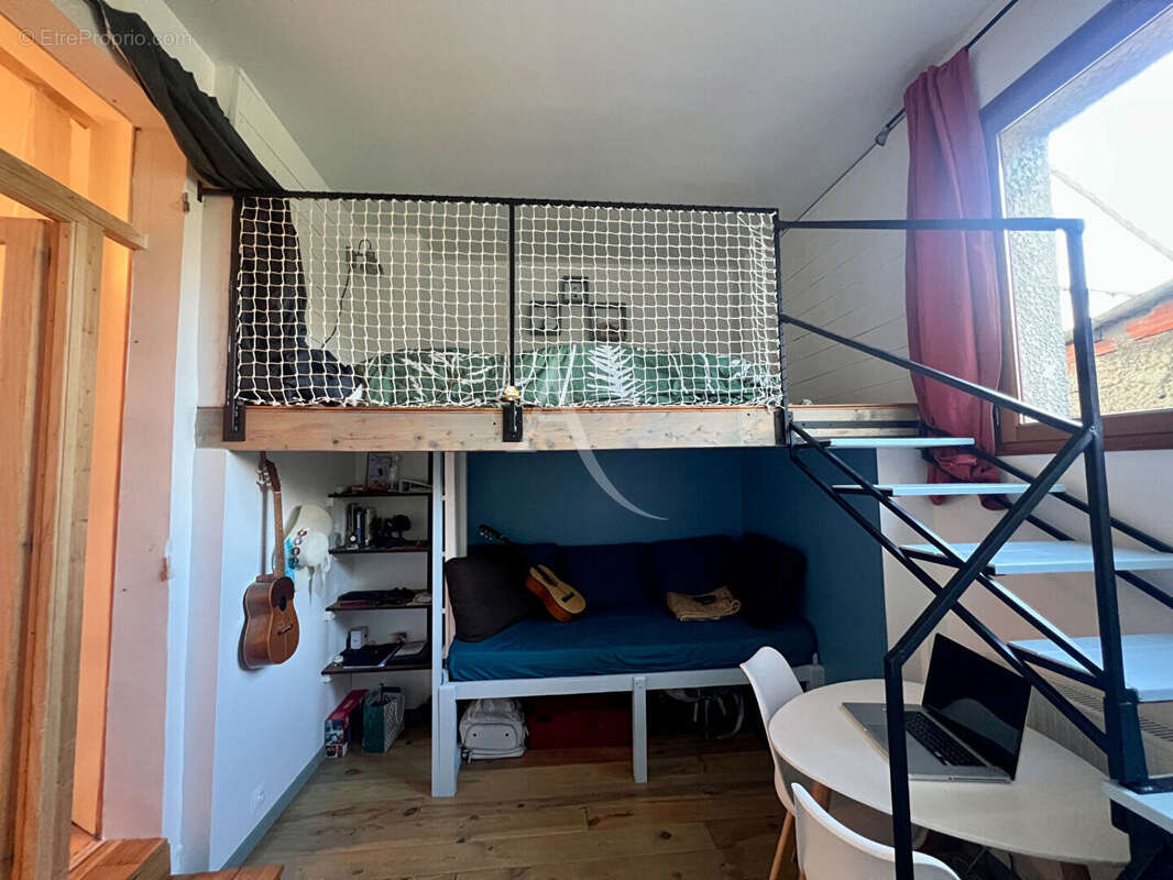 Appartement à BUSSY-SAINT-GEORGES