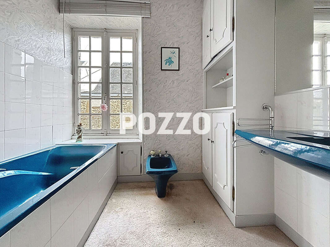 Maison à AGON-COUTAINVILLE