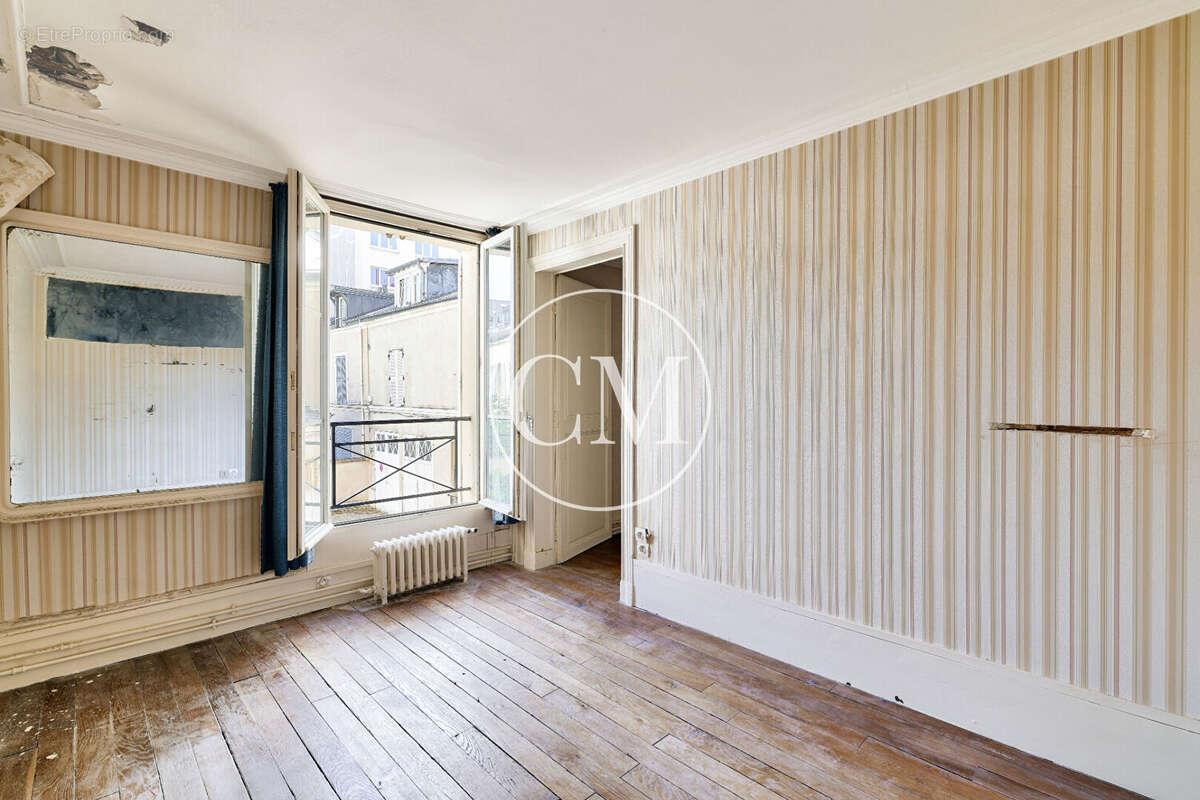 Appartement à VERSAILLES