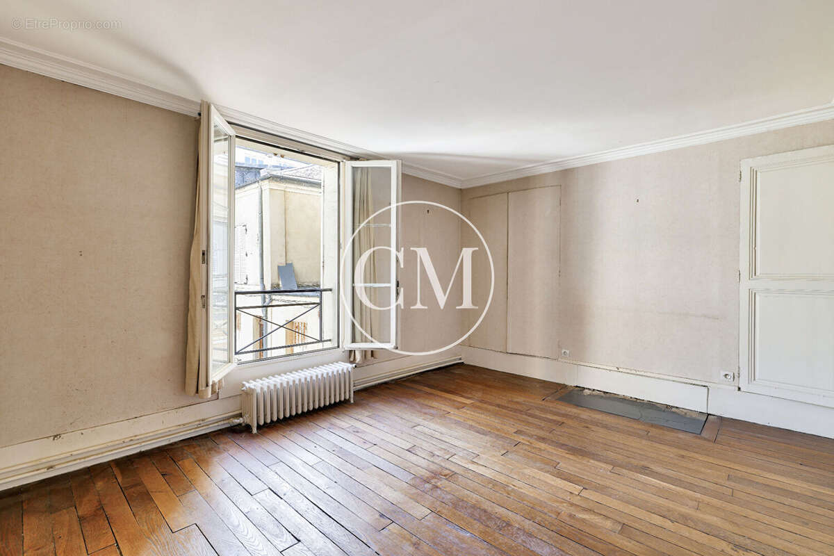 Appartement à VERSAILLES