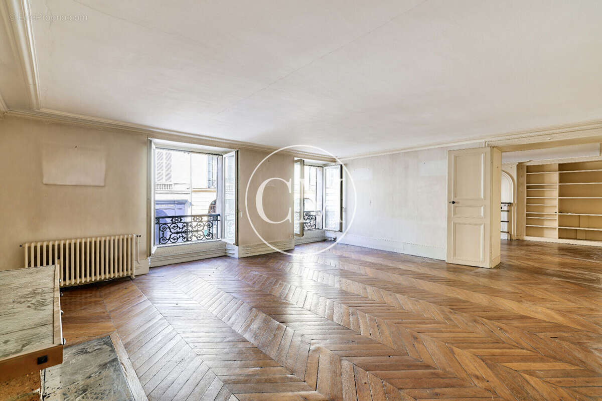 Appartement à VERSAILLES