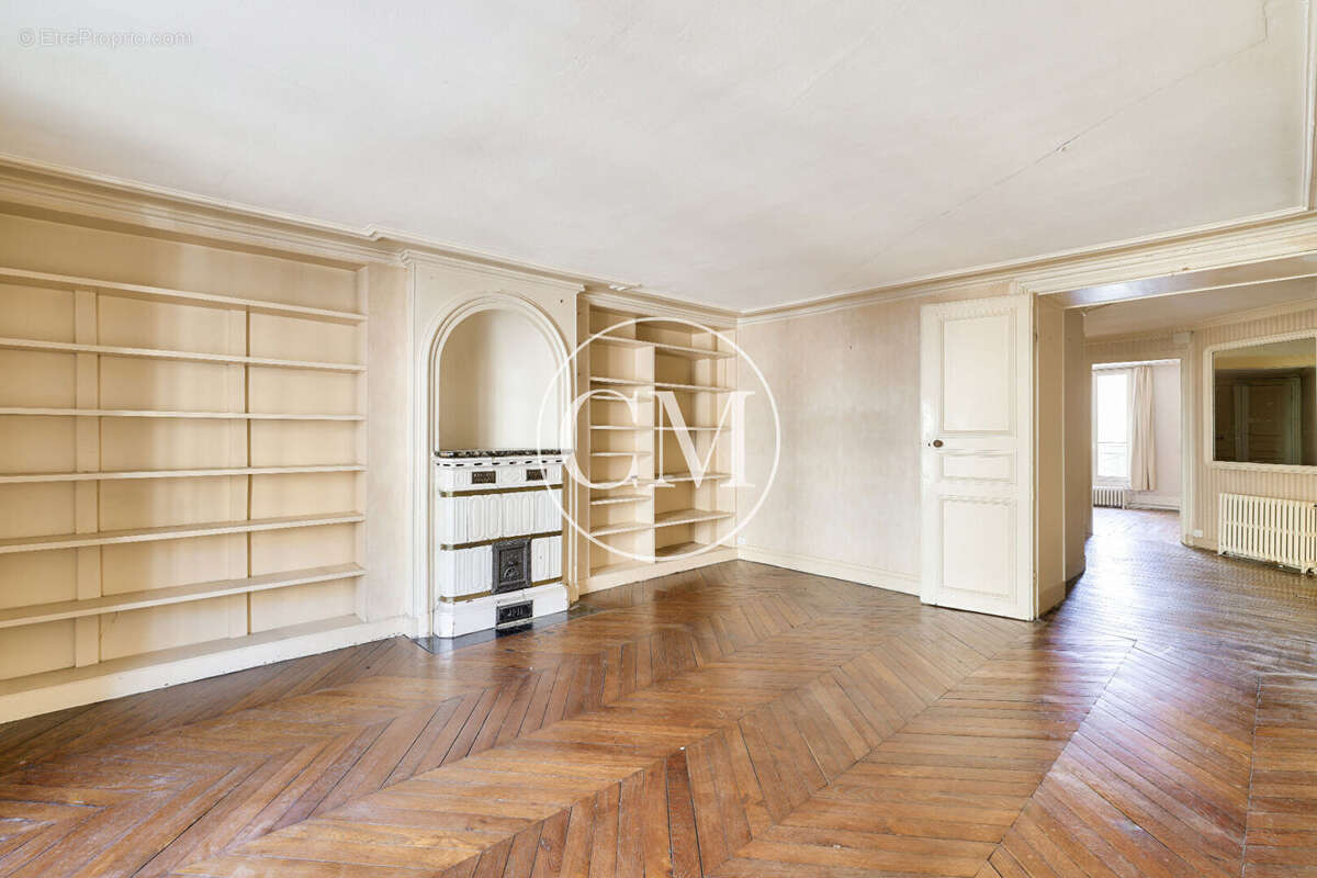 Appartement à VERSAILLES