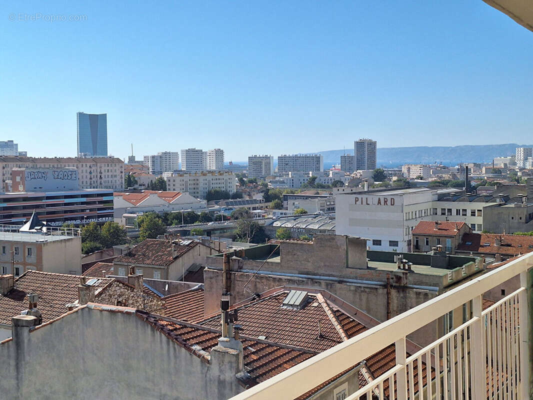 Appartement à MARSEILLE-14E