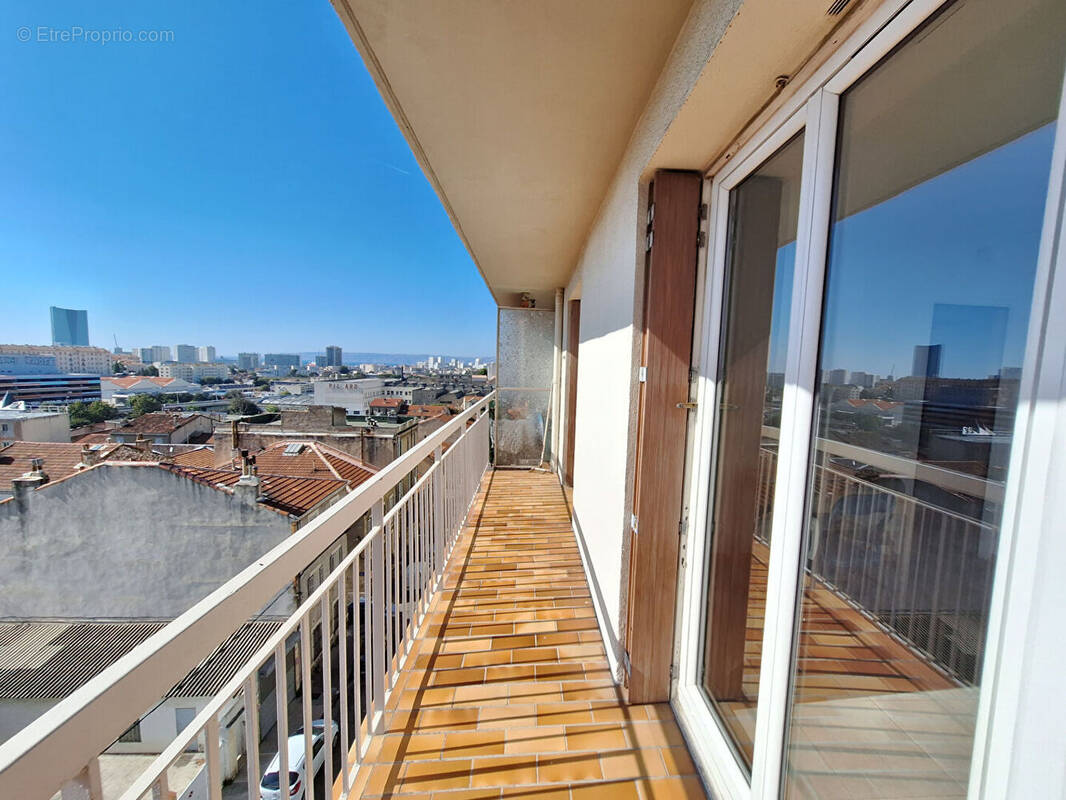 Appartement à MARSEILLE-14E