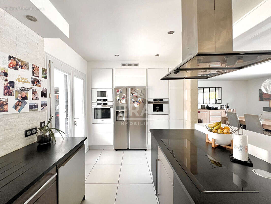 Maison à SAINT-SULPICE-DE-ROYAN