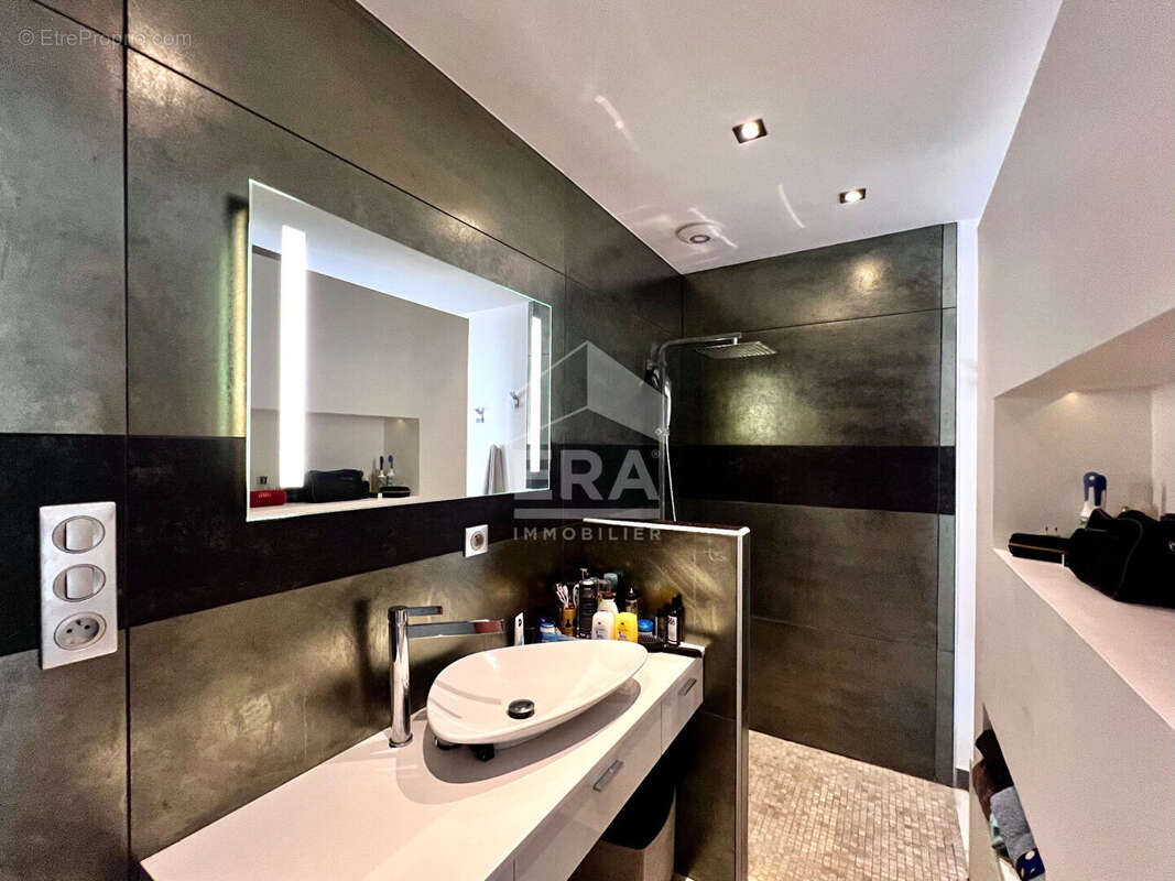 Maison à SAINT-SULPICE-DE-ROYAN