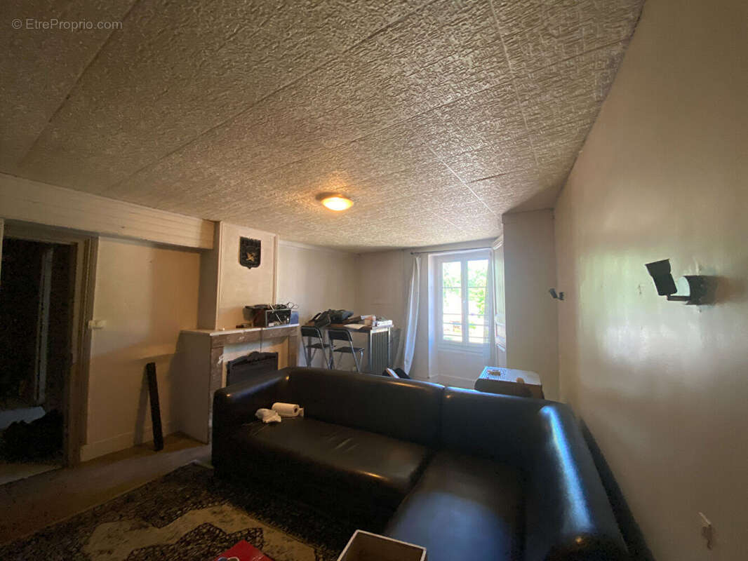 Commerce à GUERVILLE