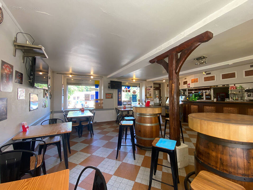 Commerce à GUERVILLE